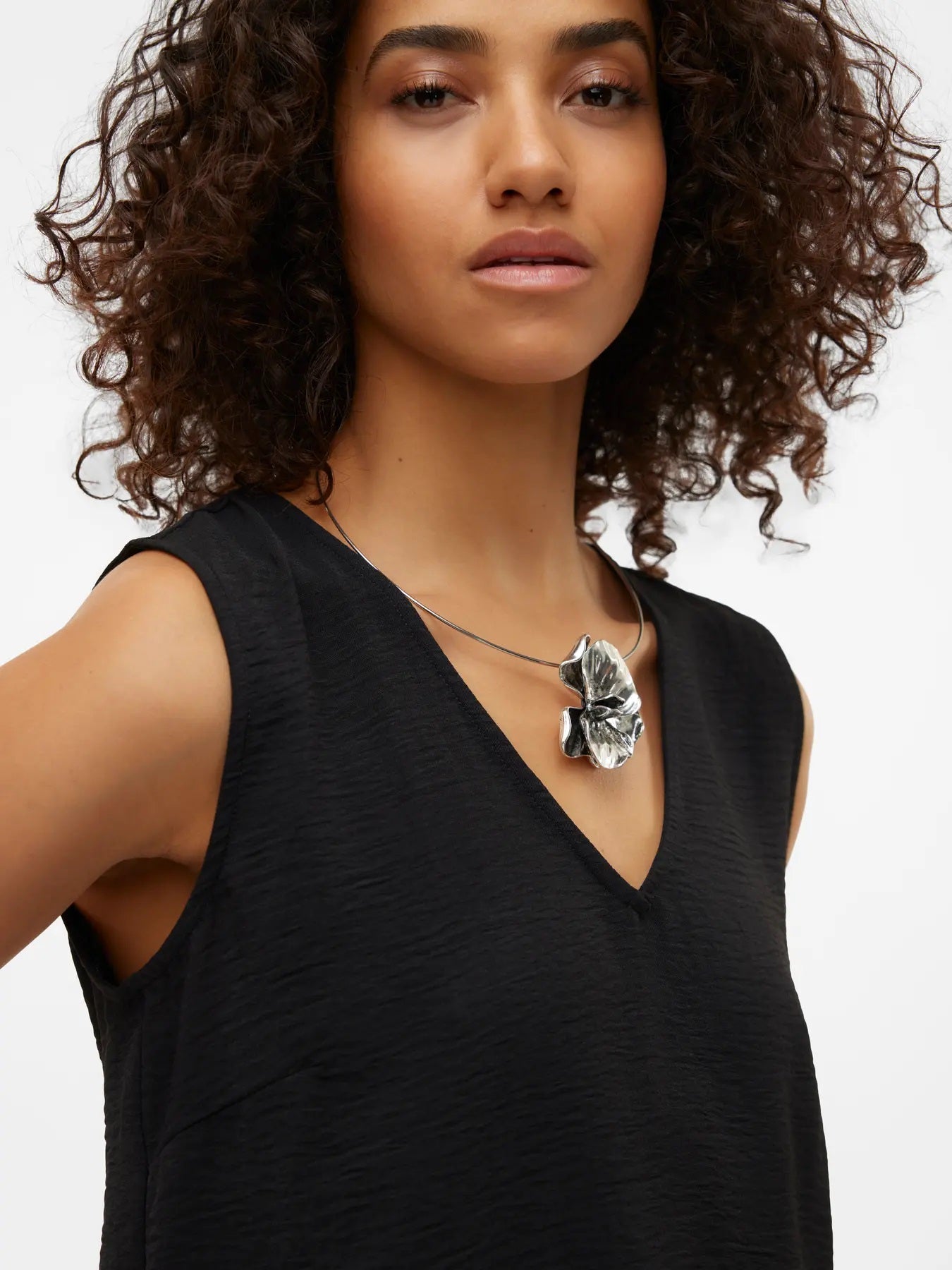 Vero Moda canotta mod. malva s/l v-neck top wvn noos