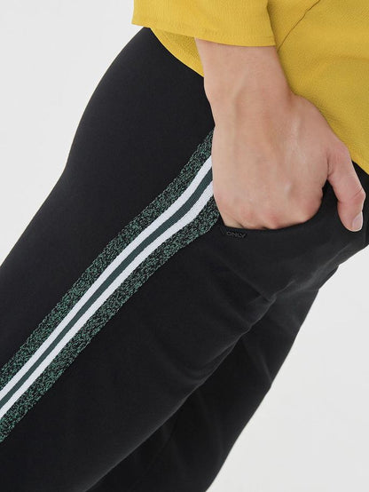 Only pantalone con banda laterale nero verde modello poptrash