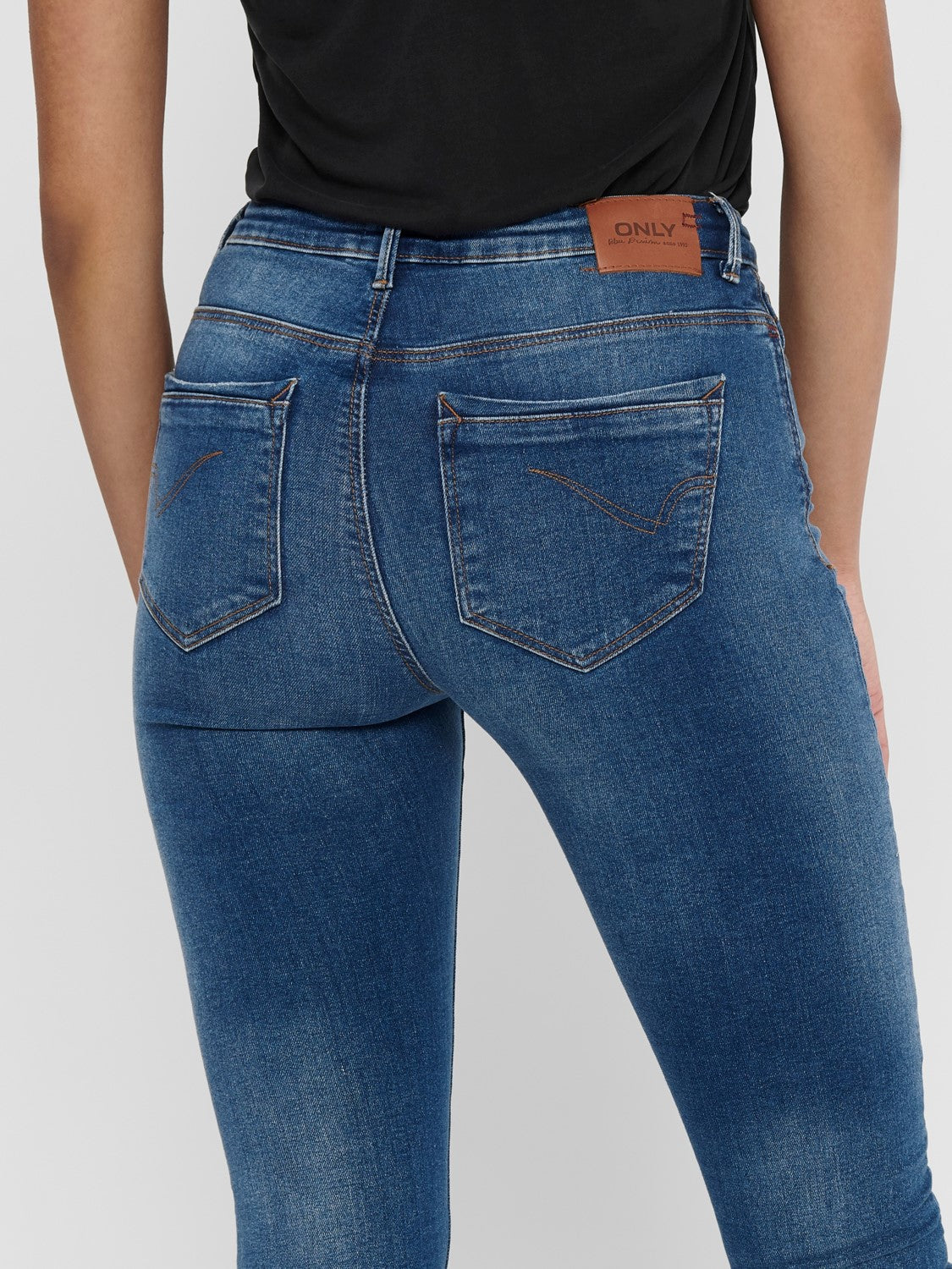 donna jeans elasticizzati mod. paola life sk