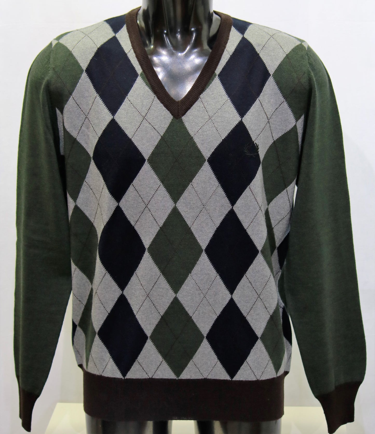 Maglia collo a V fantasia a rombi