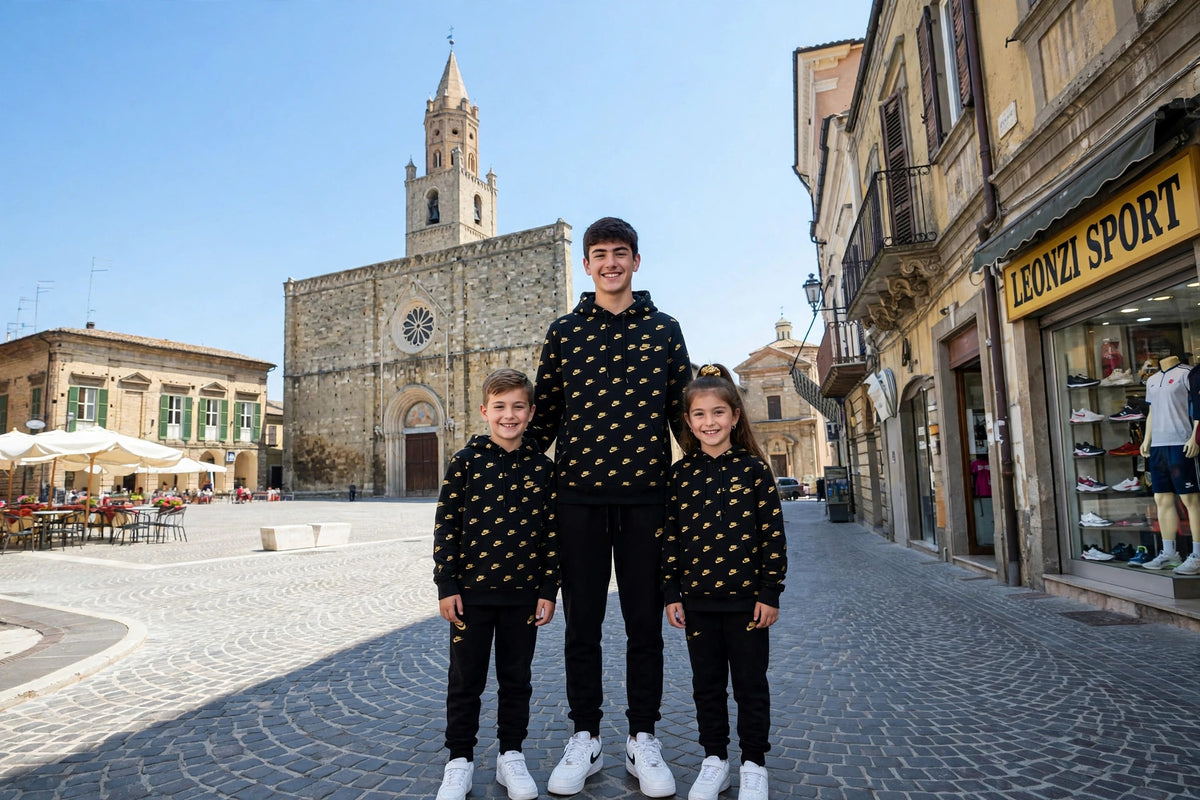 Nike tuta cappuccio in felpa  3/7 anni