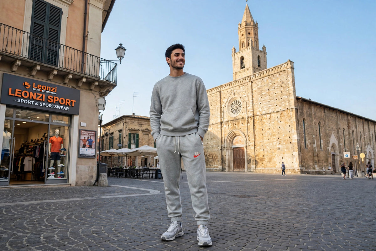 Nike pantalone felpa uomo con polsino e zip