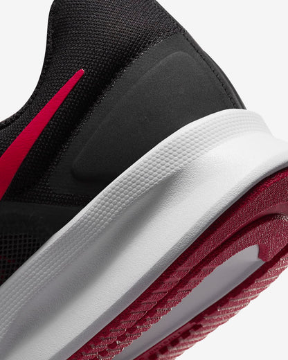 Nike scarpe runnign Run Swift 3