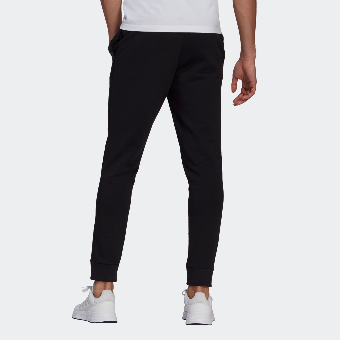 Adidas pantalonefelpa con polsino logo piccolo m sl fl tc pt black con logo piccolo68