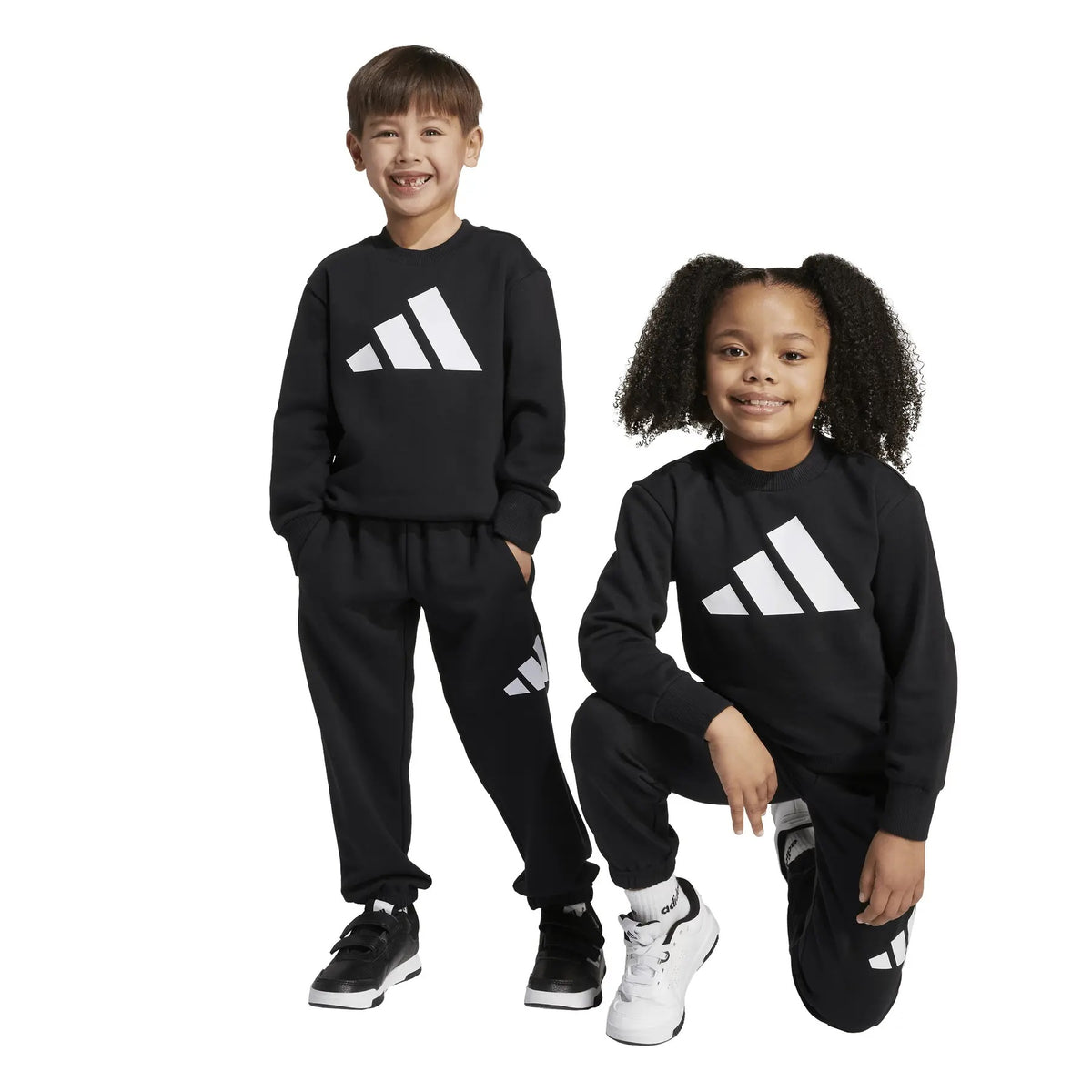 Adidas tuta giro collo Jr lk bl fl jog black/white